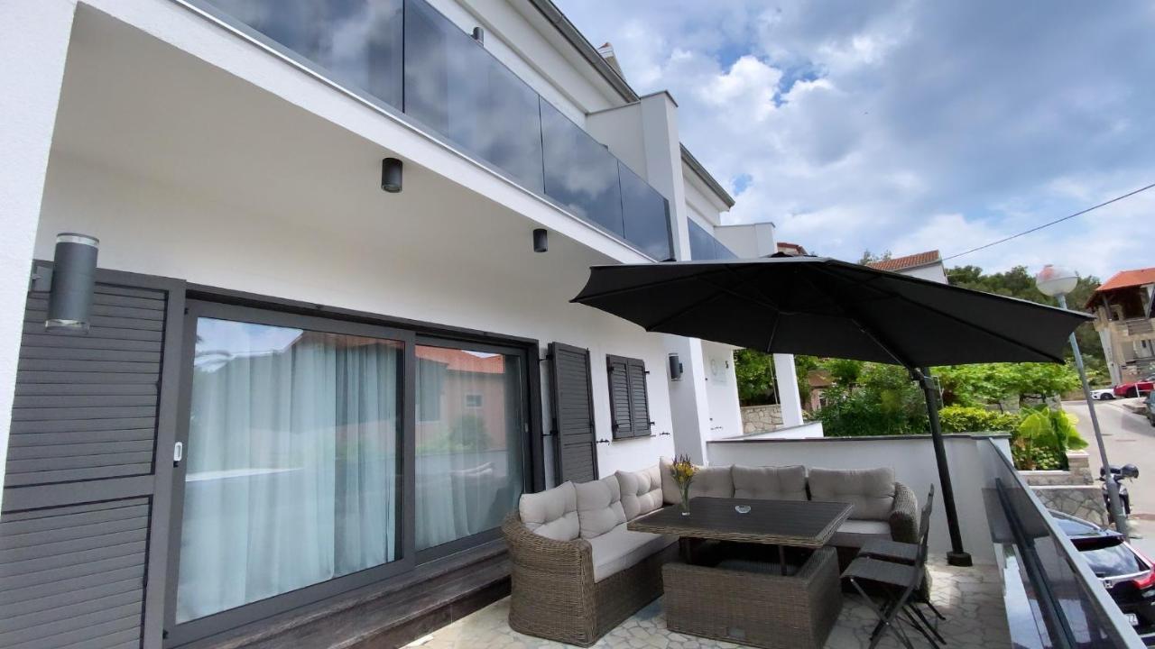Apartments Tasha Mali Lošinj Exterior foto