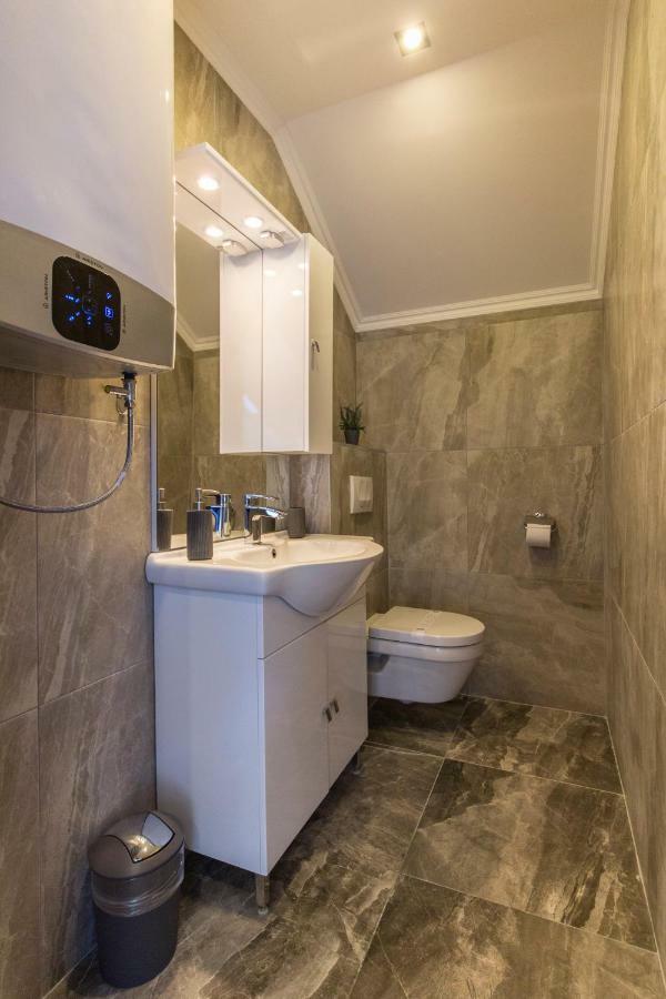 Apartments Tasha Mali Lošinj Exterior foto