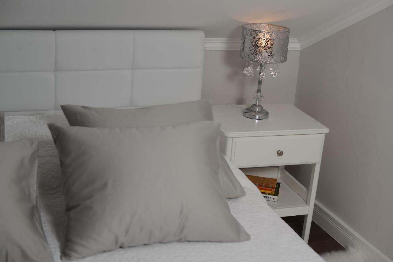 Apartments Tasha Mali Lošinj Exterior foto
